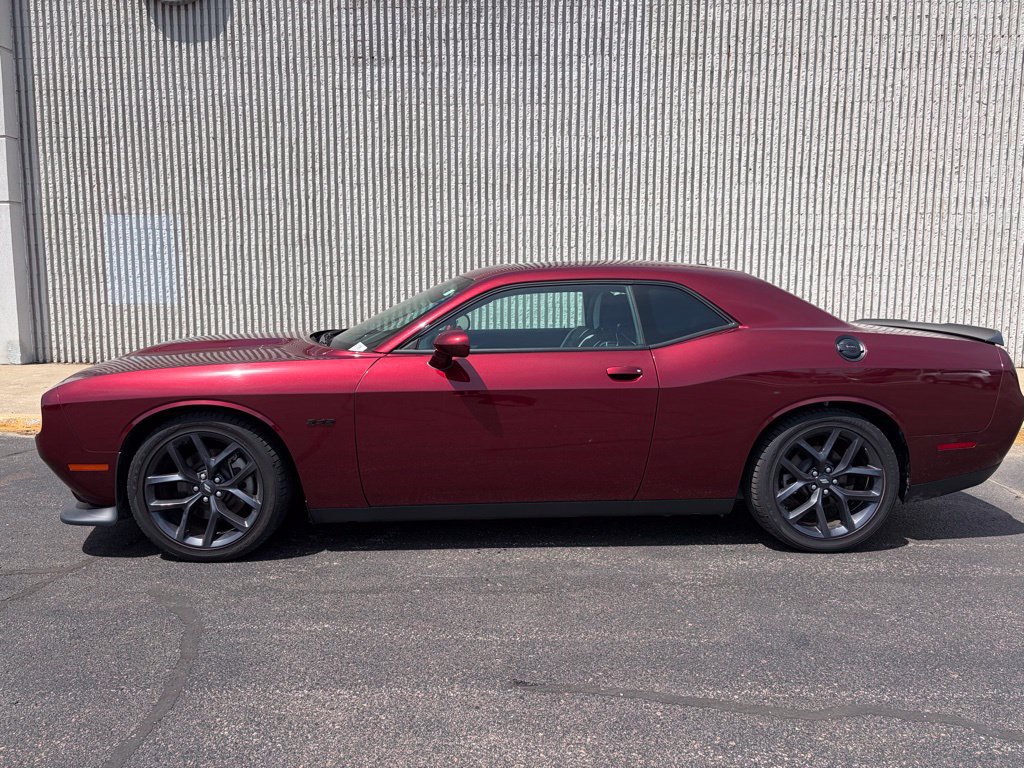 Used 2023 Dodge Challenger R/T w/ Blacktop Package RWD image 2