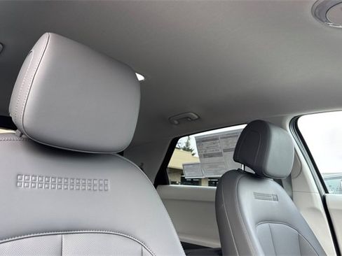 New 2026 Hyundai Ioniq 5 SEL image 17