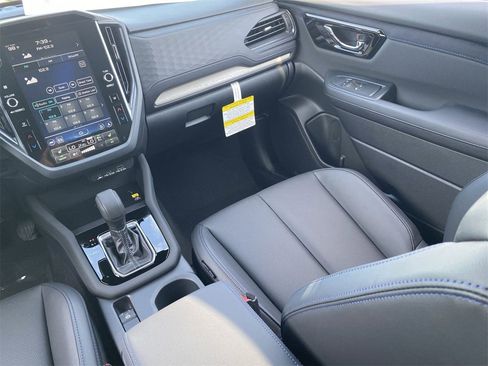 New 2025 Subaru Forester Limited w/ Popular Package image 12