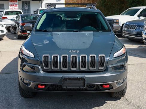 Used 2016 Jeep Cherokee Trailhawk w/ Leather Interior Group image 12