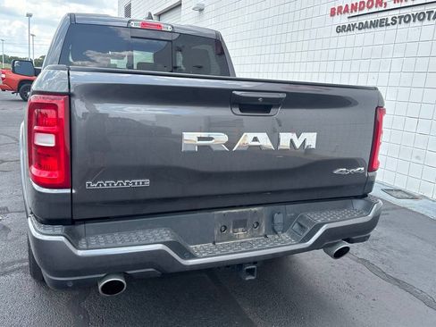 Used 2025 RAM 1500 Laramie w/ Laramie Southwest Edition AWD/4WD image 33