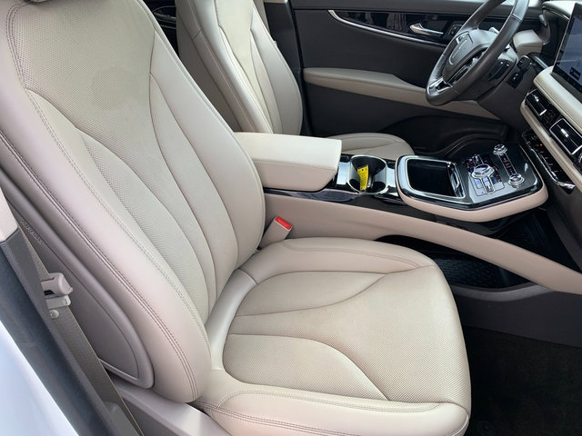 Certified 2023 Lincoln Nautilus Reserve AWD/4WD image 12