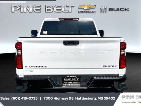 Certified 2024 Chevrolet Silverado 2500 Custom w/ Custom Convenience Package image 4
