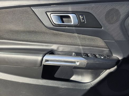 Used 2024 Ford Mustang Convertible RWD image 22