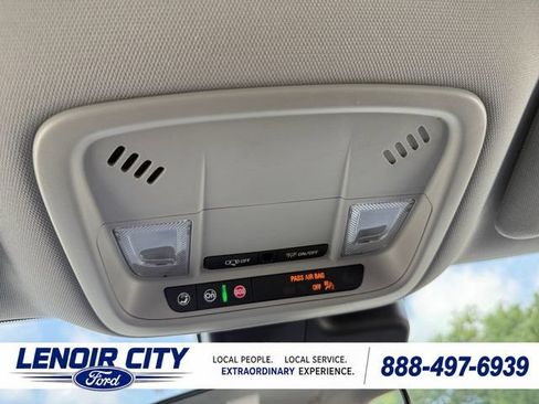 Used 2024 Chevrolet Malibu LT FWD image 17