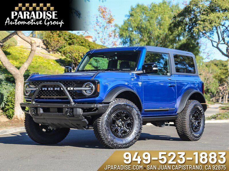 Used 2021 Ford Bronco First Edition AWD/4WD image 1