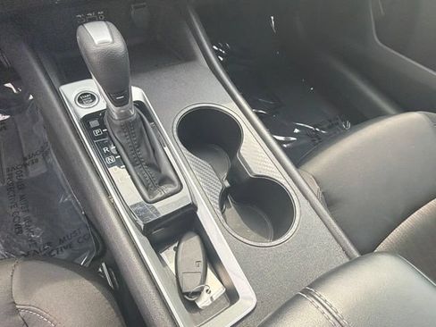 Used 2025 Nissan Altima 2.5 SV FWD image 29
