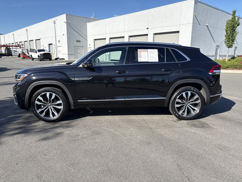 Used 2023 Volkswagen Atlas Cross Sport SEL Premium R-Line AWD/4WD image 6