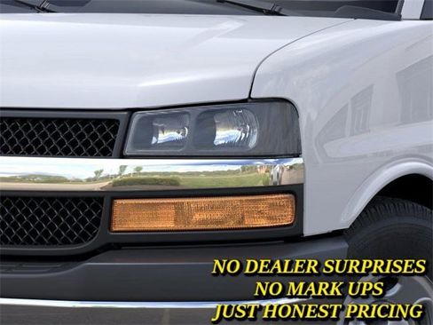 New 2025 Chevrolet Express 2500 w/ Driver Convenience Package image 10