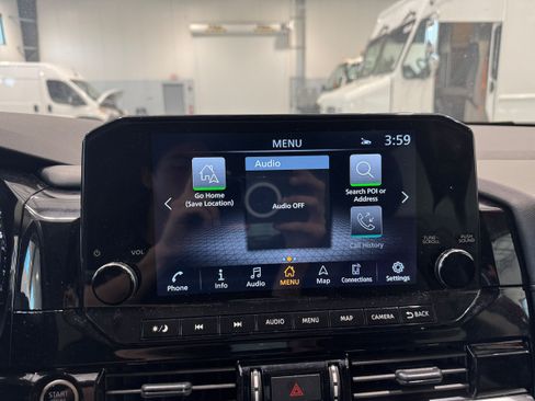 Used 2024 Nissan Pathfinder SL w/ SL Premium Package AWD/4WD image 19