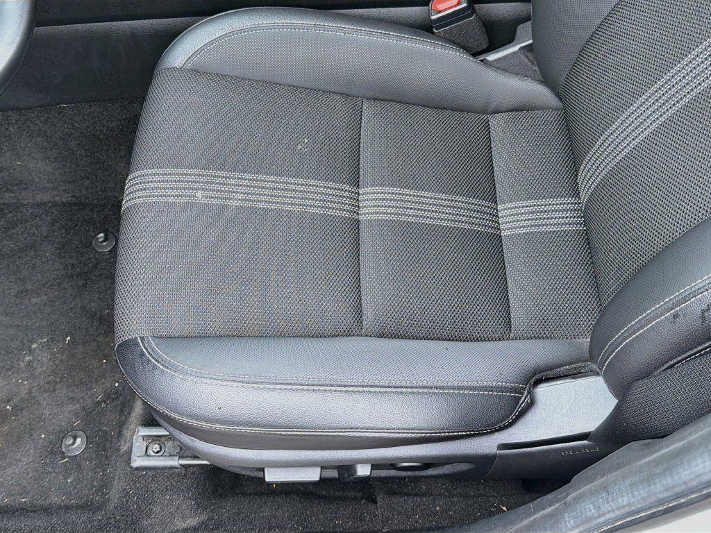 Used 2025 MAZDA CX-50 AWD 2.5 S w/ Preferred Package image 21