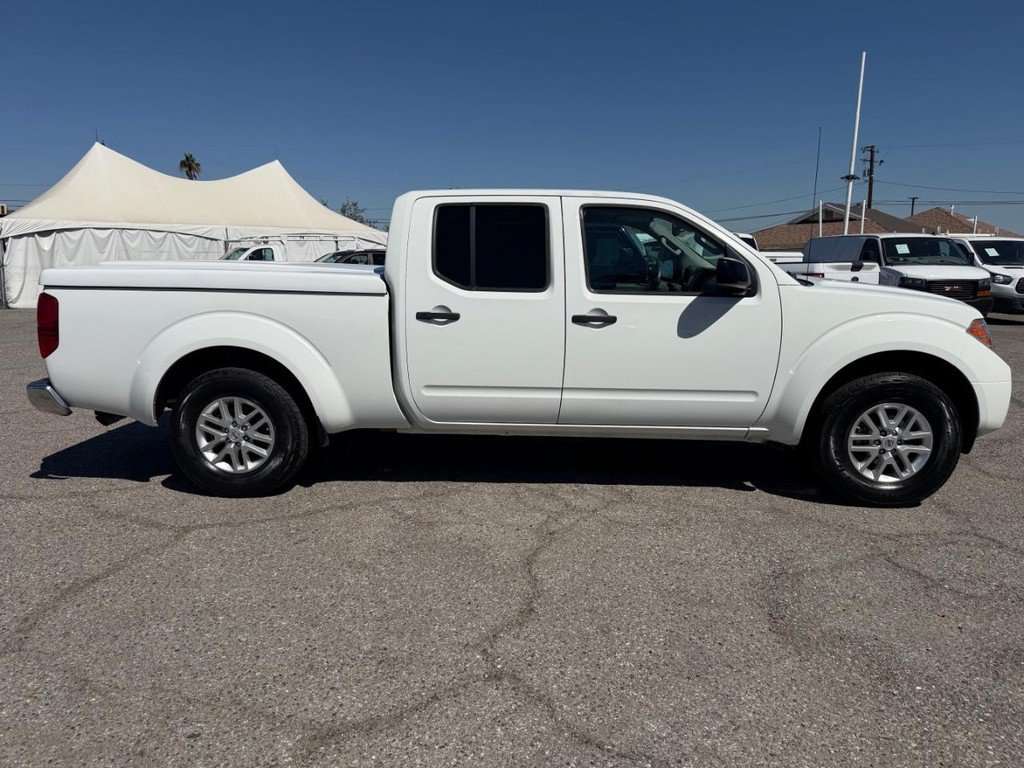 Used 2016 Nissan Frontier SV w/ SV Value Truck Package RWD image 4