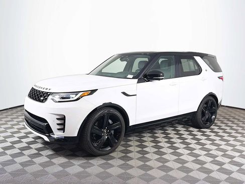 Used 2025 Land Rover Discovery Dynamic SE AWD/4WD image 1