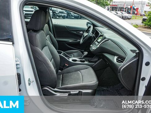 Used 2022 Chevrolet Malibu LS FWD image 23