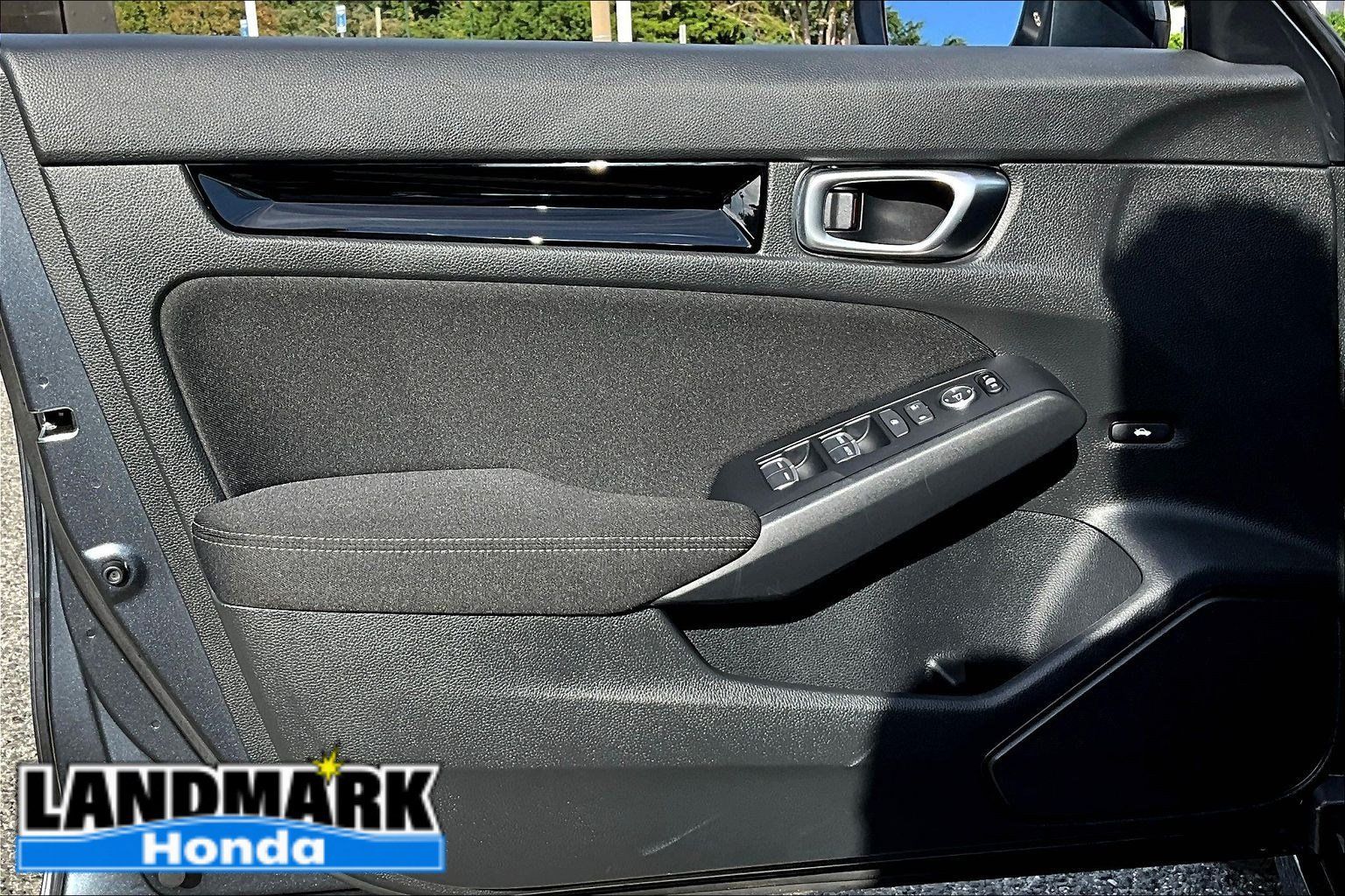 Used 2024 Honda Civic EX image 18