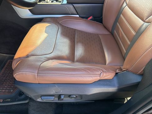 Used 2022 Toyota Tundra 1794 Edition AWD/4WD image 8