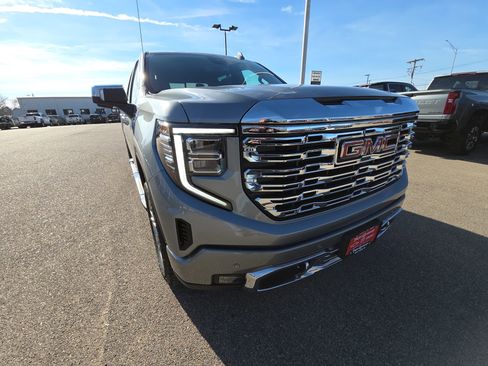 New 2026 GMC Sierra 1500 Denali image 13