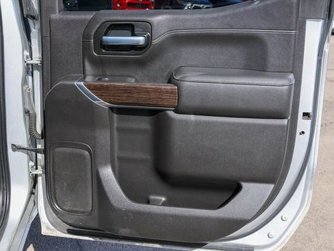 Used 2021 GMC Sierra 1500 Elevation image 17