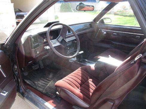 Used 1987 Chevrolet El Camino V8 image 18