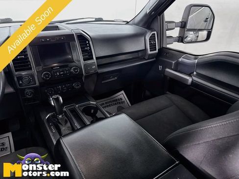 Used 2020 Ford F150 XLT w/ Equipment Group 302A Luxury AWD/4WD image 22