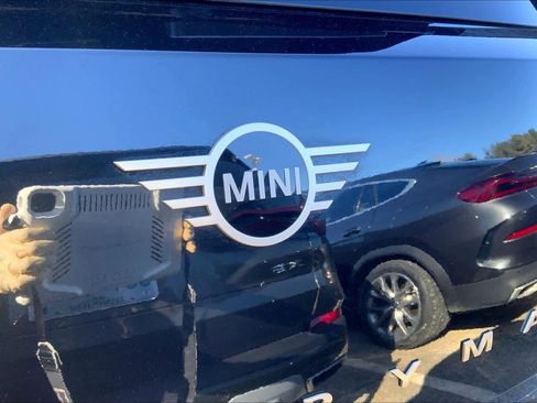 Used 2025 MINI Cooper Countryman S w/ Comfort Package Max image 33