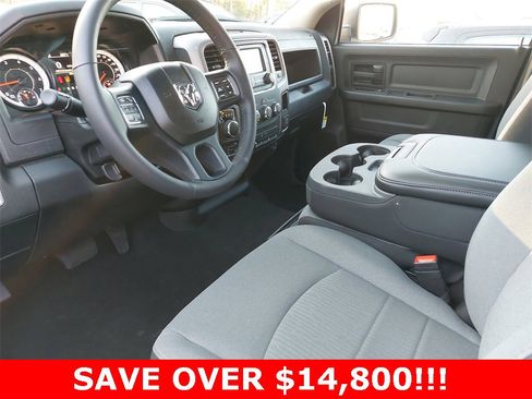 Certified 2023 RAM 1500 Tradesman w/ Tradesman SXT Package image 16