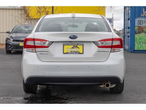 Used 2020 Subaru Impreza 2.0i Limited image 4