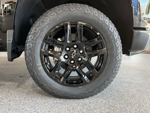 New 2026 Chevrolet Silverado 1500 Custom Trail Boss w/ Turbomax Blackout Package image 31