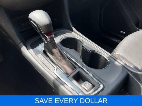 Used 2024 Chevrolet Equinox RS w/ RS Leather Package FWD image 11