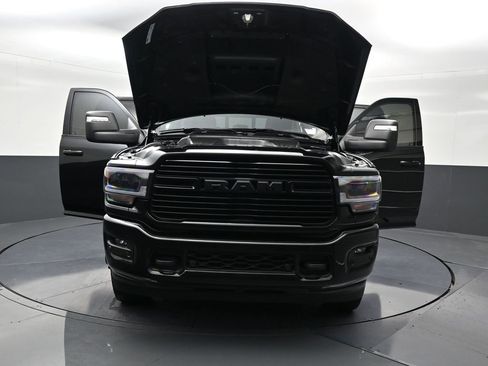 Used 2024 RAM 3500 Laramie w/ Night Edition image 39