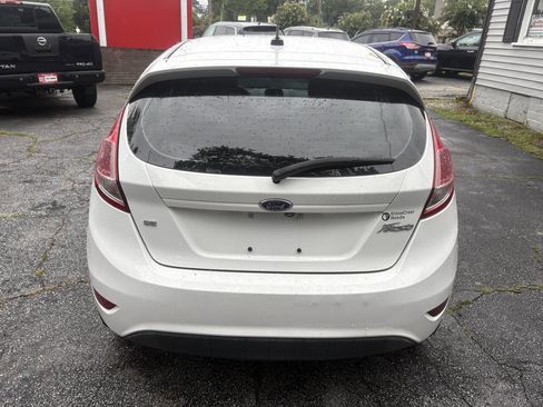 Used 2019 Ford Fiesta SE image 10