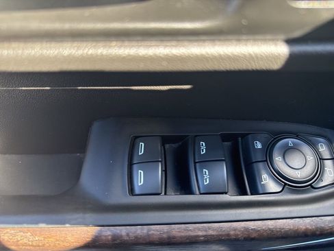 Used 2022 GMC Sierra 1500 Denali w/ Denali Reserve Package image 22