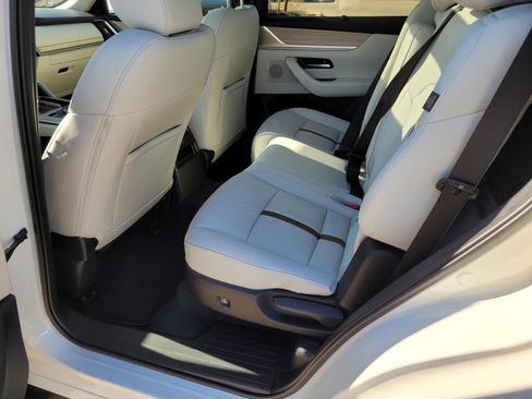 New 2026 MAZDA CX-90 3.3 Turbo w/ Premium Plus Pkg image 11