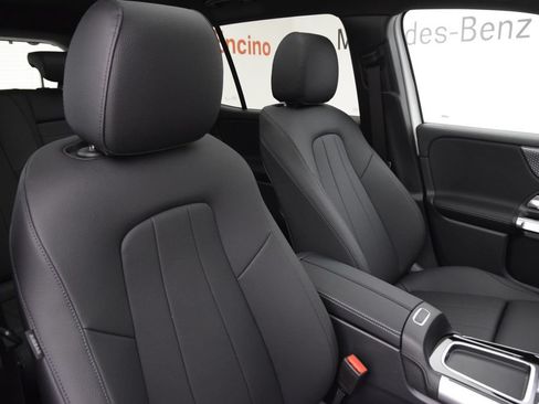 New 2026 Mercedes-Benz GLB 250 image 17