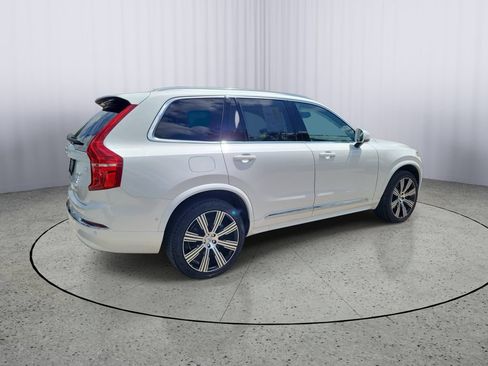 Certified 2024 Volvo XC90 T8 Plus w/ Protection Package AWD/4WD image 2