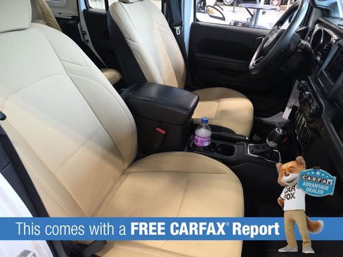 Used 2022 Jeep Wrangler Unlimited Sport image 3