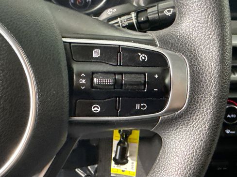 Used 2022 Kia K5 LX FWD image 15