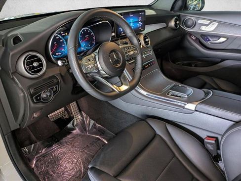 Used 2022 Mercedes-Benz GLC 300 image 10