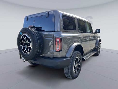 New 2025 Ford Bronco Outer Banks image 7