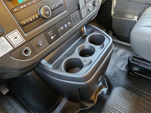 Used 2021 GMC Savana 3500 Extended w/ Power Convenience Package image 22