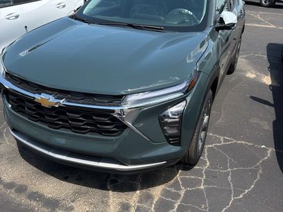 New 2026 Chevrolet Trax LT w/ LT Convenience Package