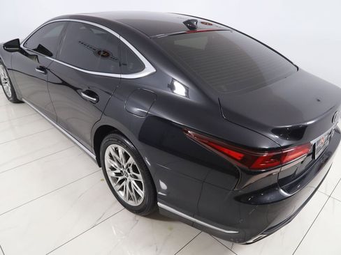 Used 2021 Lexus LS 500 AWD w/ Accessory Package (Z2) image 35