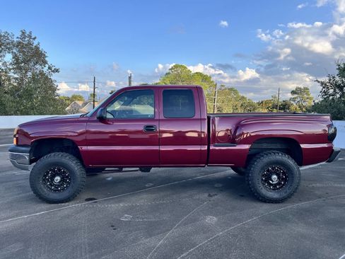 Used 2004 Chevrolet Silverado 1500 LS w/ Light Duty Power Package image 4