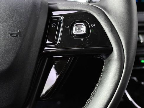 New 2026 Lincoln Corsair Premiere image 35