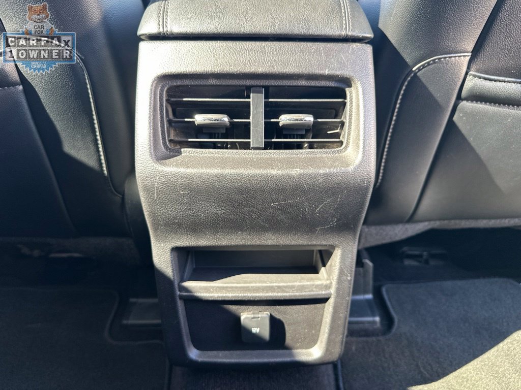 Used 2016 Ford Edge SEL w/ Equipment Group 201A AWD/4WD image 17