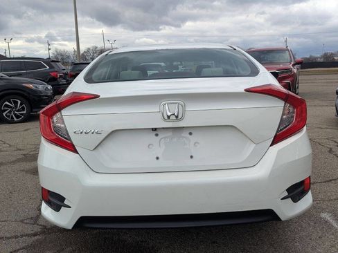 Used 2017 Honda Civic LX image 3