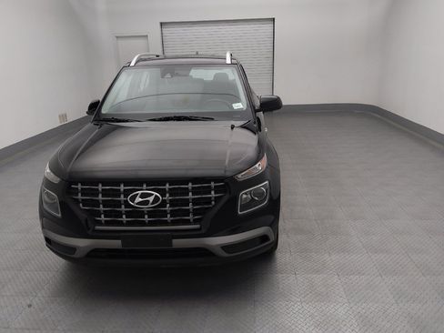 Used 2022 Hyundai Venue SEL FWD image 15
