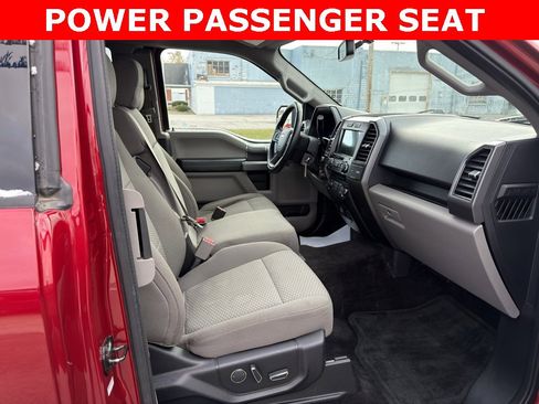 Used 2017 Ford F150 XLT w/ Equipment Group 302A Luxury image 5