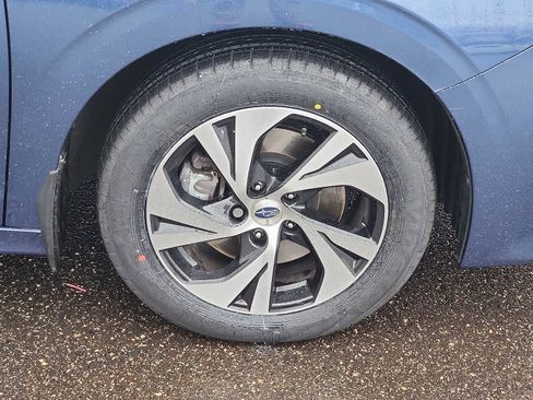 Used 2022 Subaru Legacy Premium image 8