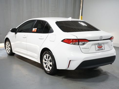 Certified 2024 Toyota Corolla LE image 6